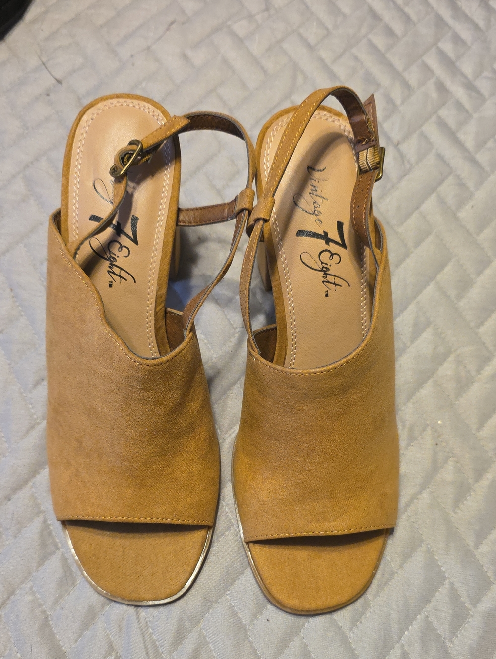 Vintage 7Eight Women’s Tan Suede Open-Toe Slingback Heels